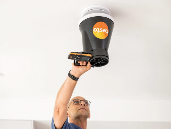 testo 417 - Anemometru digital cu elice de 100 mm și conexiune la aplicație