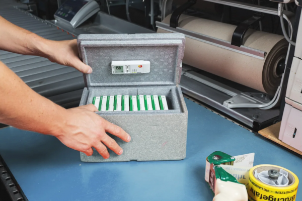 testo 184 H1 - Data logger de temperatură și umiditate pentru monitorizarea transportului
